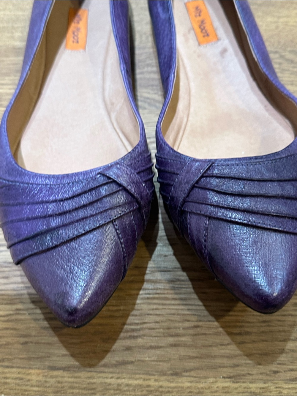 Women's Leather Purple Pointed-Toe Flats - Miz Mooz 80’s vibe
